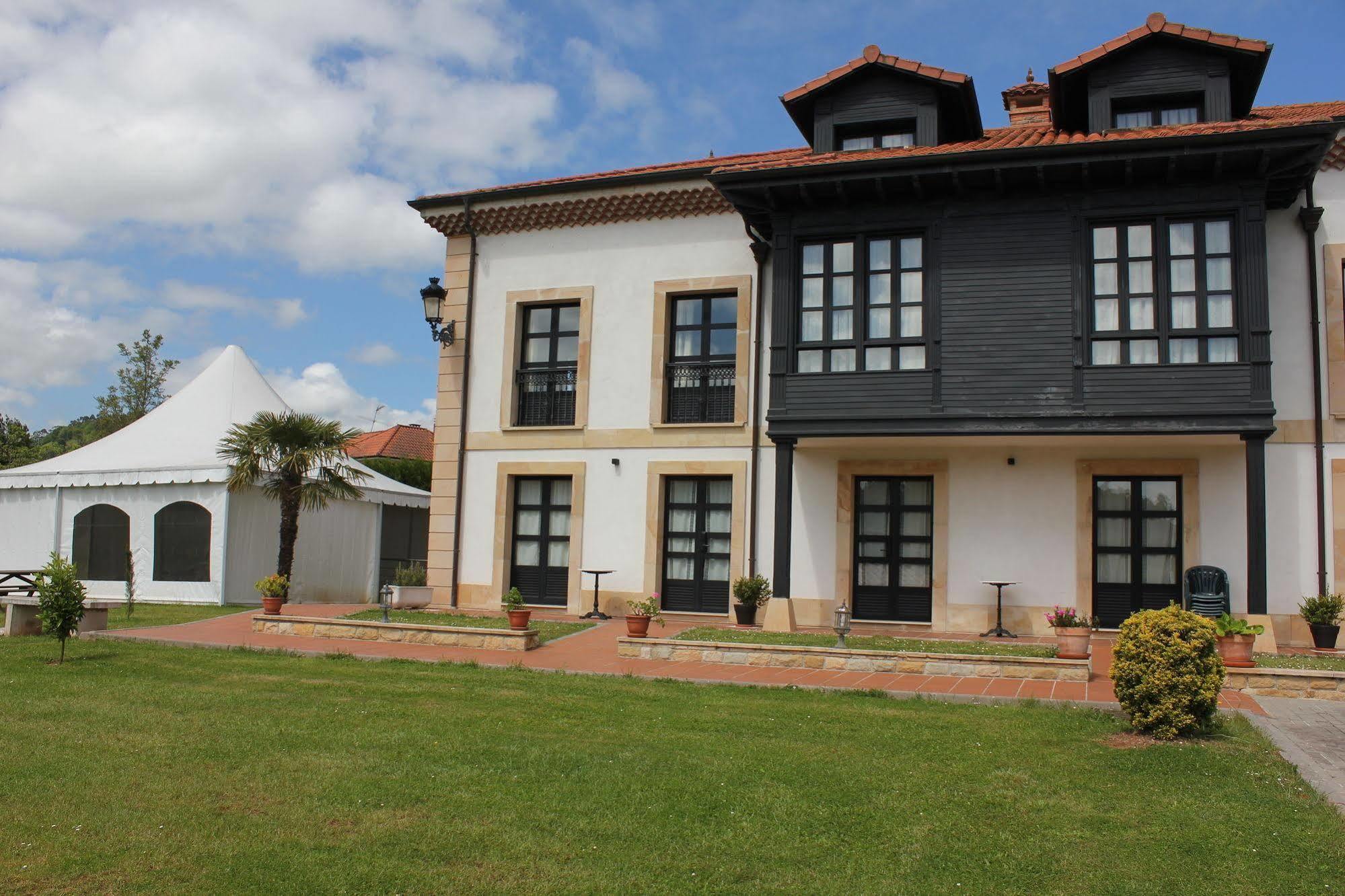 La Casona De La Roza Lägenhet Valbucar Exteriör bild